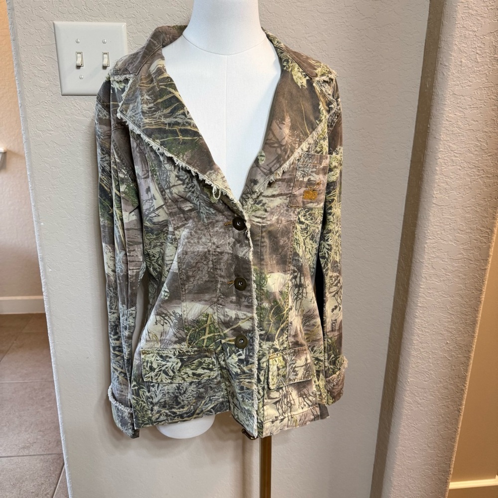 Realtree Girl, Long Sleeve Womens Jacket L Camo Advantage Max-1 Foliage Print